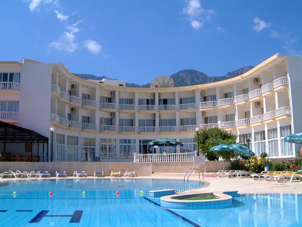 Hotel Sempati have 28 Hotel rooms 